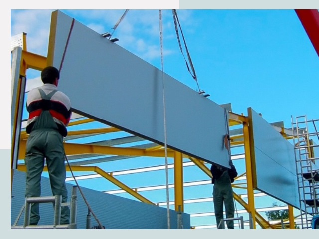 Монтаж сэндвич-панелей в Комсомольске-на-Амуре от 612 руб.